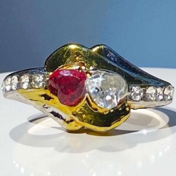 Gold and Silver Tone Hidden Message 2 Stone Ring Size 6 - Picture 1 of 7